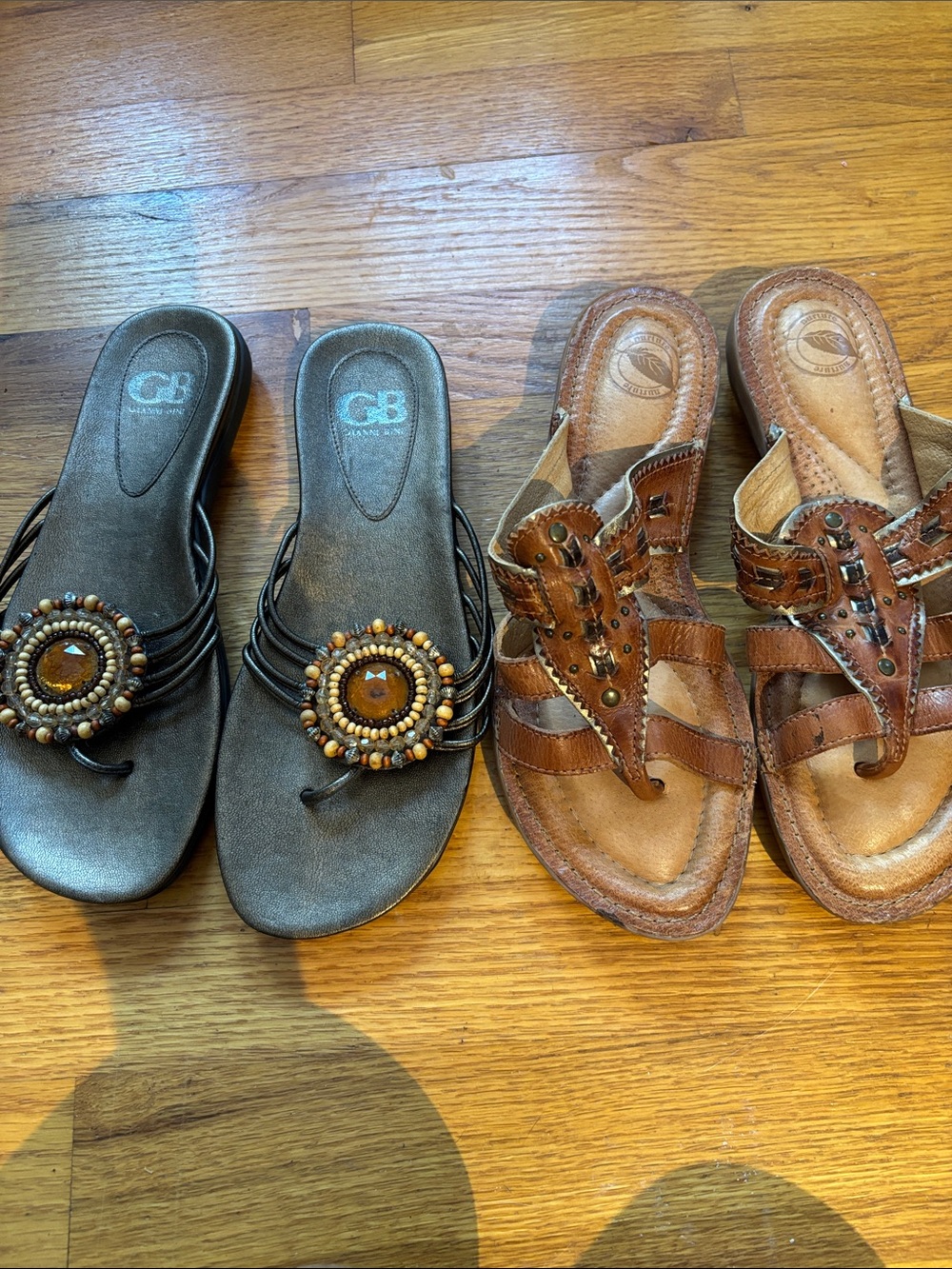 2 brand new sandals